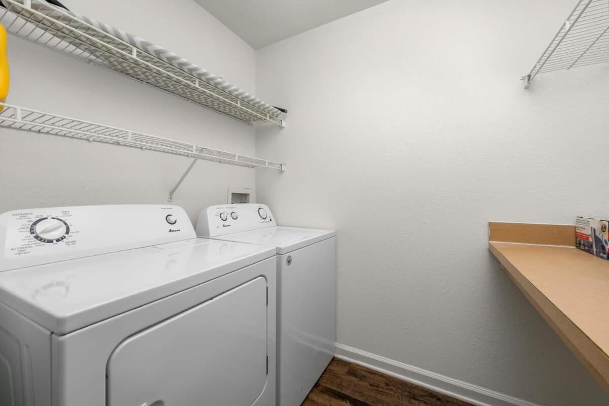 Budget Friendly Sleeps 8 Discounts Available تامبا المظهر الخارجي الصورة
