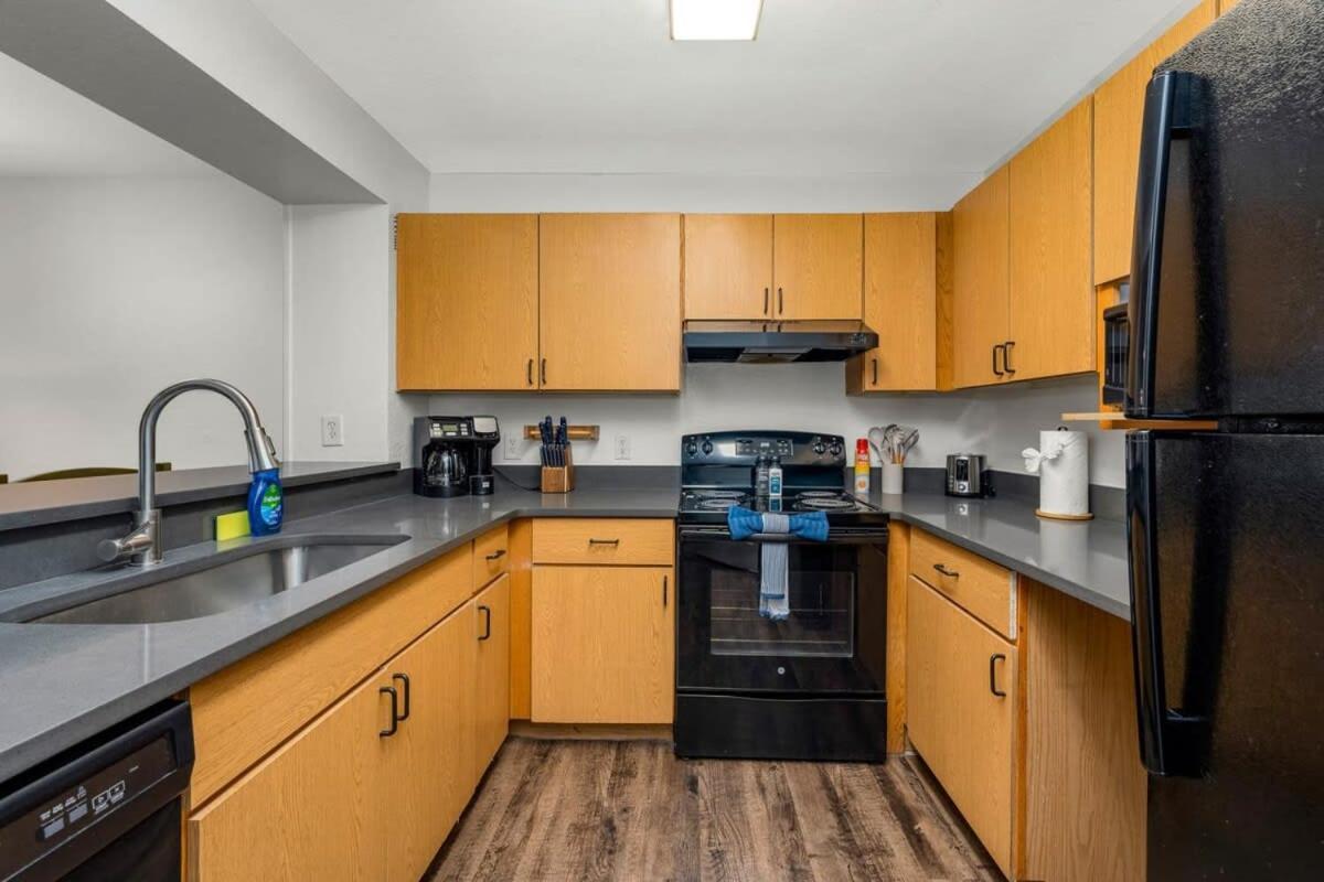 Budget Friendly Sleeps 8 Discounts Available تامبا المظهر الخارجي الصورة